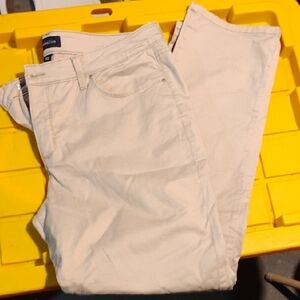 NWOT Charter Club Khakis